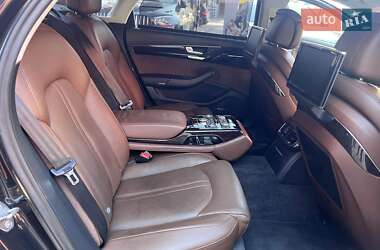 Седан Audi A8 2012 в 