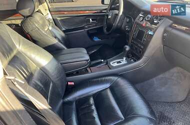 Седан Audi A8 2000 в 