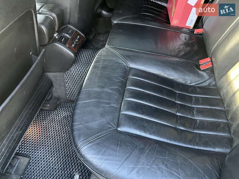 Седан Audi A8 2000 в Киеве