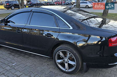 Седан Audi A8 2010 в 