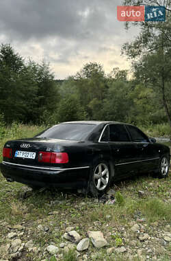Седан Audi A8 2000 в 