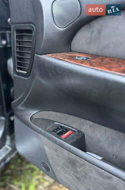 Седан Audi A8 2000 в 
