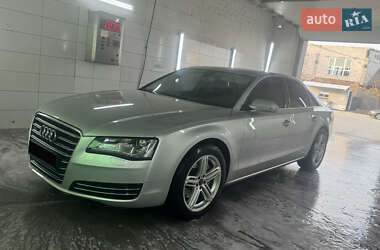 Седан Audi A8 2012 в 