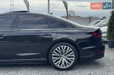 Седан Audi A8 2018 в 