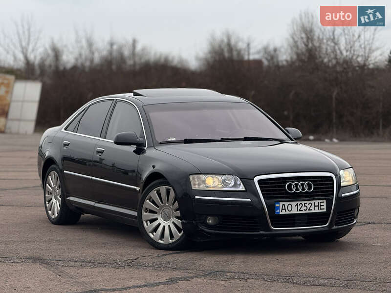 Седан Audi A8 2005 в 