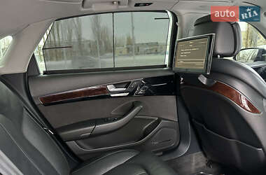Седан Audi A8 2012 в 