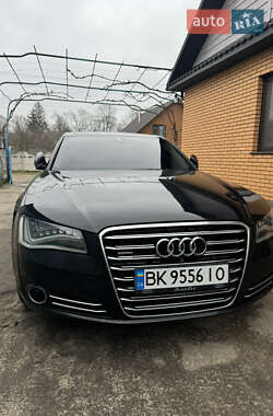 Седан Audi A8 2012 в 