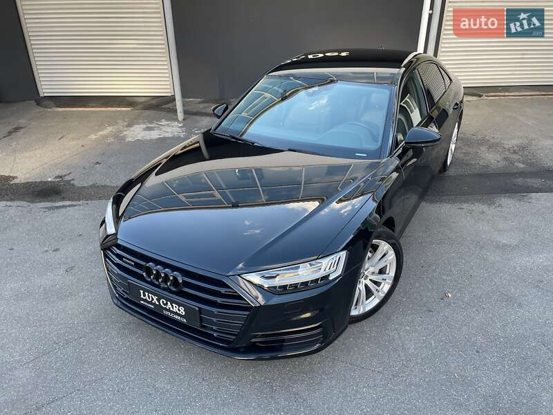 Седан Audi A8 2021 в Киеве