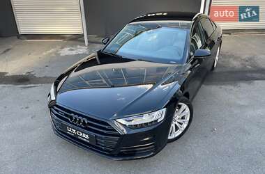 Седан Audi A8 2021 в 