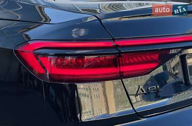 Седан Audi A8 2021 в 