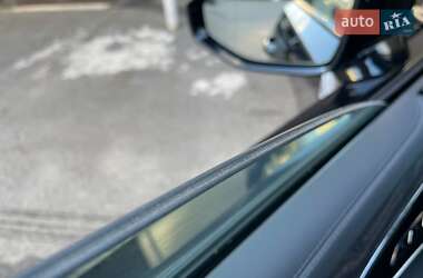 Седан Audi A8 2021 в 