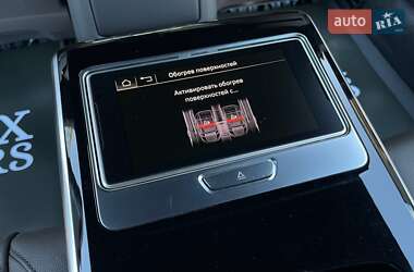 Седан Audi A8 2021 в 