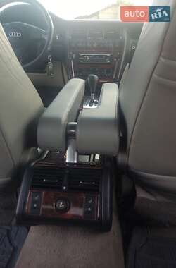 Седан Audi A8 1998 в Киеве