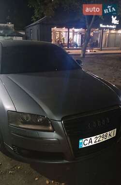 Седан Audi A8 2006 в 