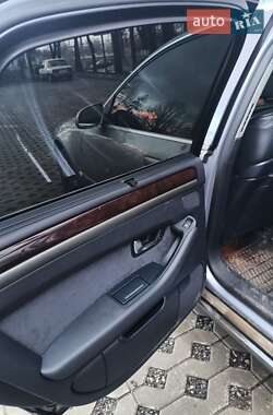 Седан Audi A8 2006 в 