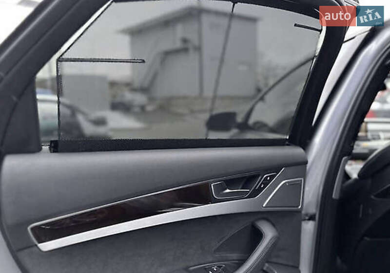 Седан Audi A8 2014 в Одессе