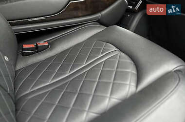 Седан Audi A8 2014 в 