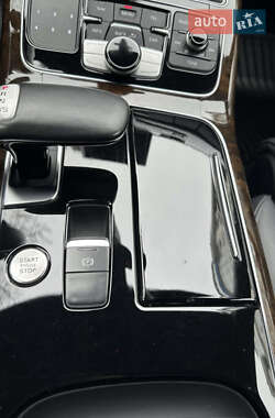 Седан Audi A8 2014 в 