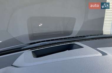Седан Audi A8 2019 в 