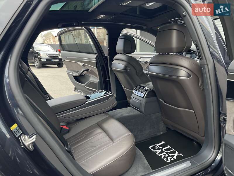 Седан Audi A8 2019 в Киеве фото 74 Седан Audi A8 2019 в Киеве