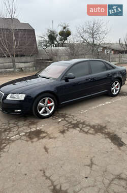 Седан Audi A8 2008 в 