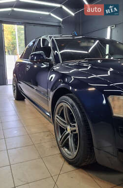 Седан Audi A8 2008 в 