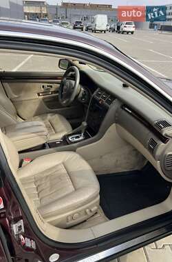 Седан Audi A8 1999 в 