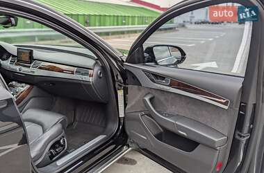 Седан Audi A8 2013 в 