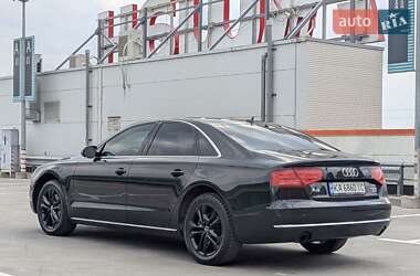 Седан Audi A8 2013 в 