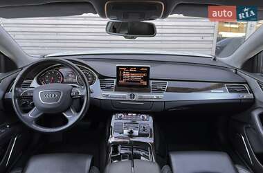Седан Audi A8 2011 в 