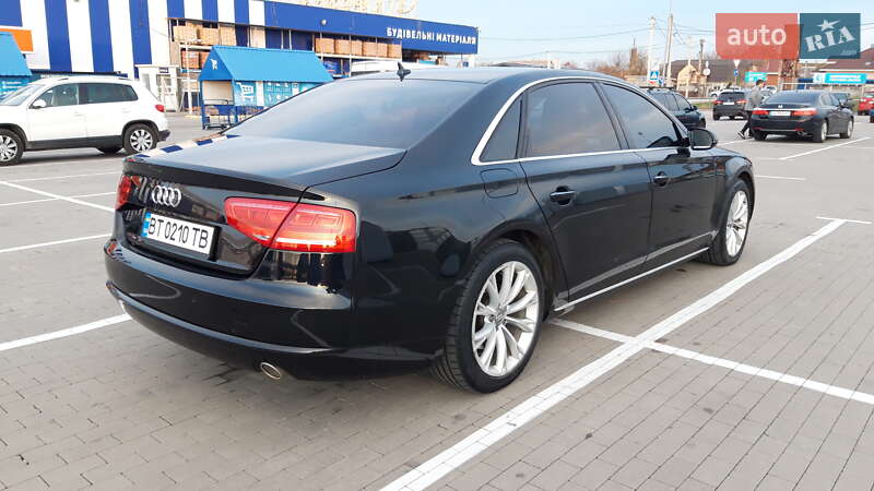 Седан Audi A8 2011 в Киеве