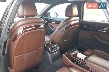 Седан Audi A8 2011 в 