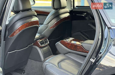Седан Audi A8 2014 в 