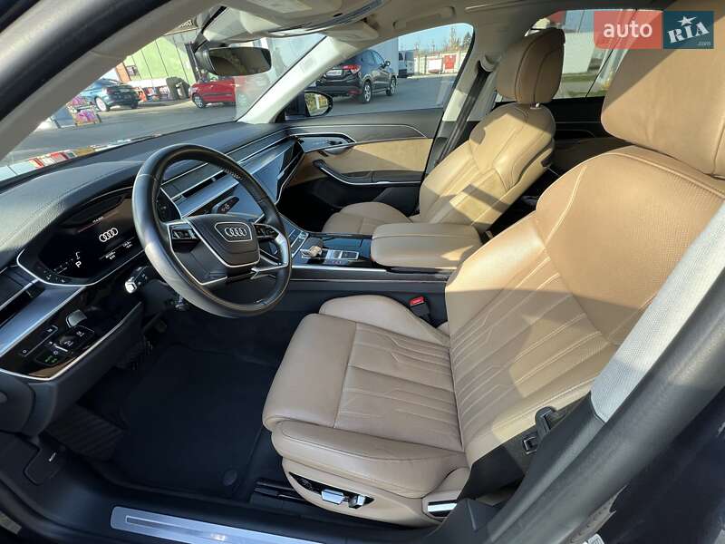 Седан Audi A8 2020 в Виннице