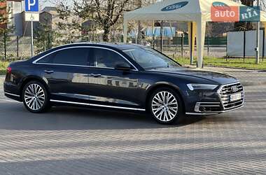 Седан Audi A8 2020 в 