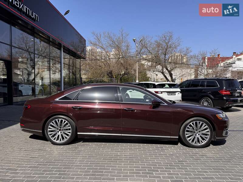 Седан Audi A8 2019 в Одессе