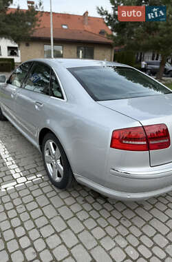 Седан Audi A8 2009 в 