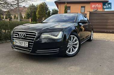 Седан Audi A8 2012 в 