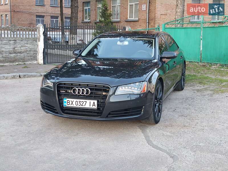 Седан Audi A8 2013 в Житомире