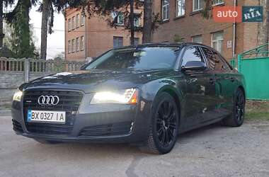 Седан Audi A8 2013 в 