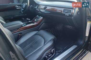 Седан Audi A8 2013 в 