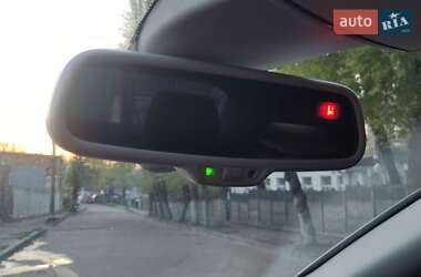Седан Audi A8 2013 в 