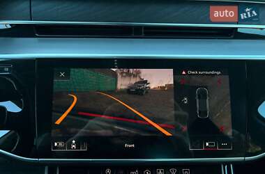 Седан Audi A8 2018 в 