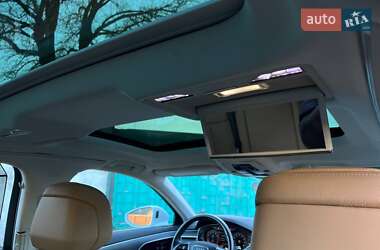 Седан Audi A8 2018 в 