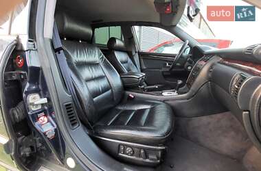 Седан Audi A8 1998 в 