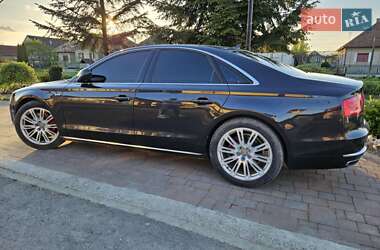 Седан Audi A8 2011 в 