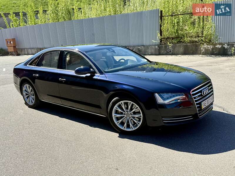 Audi A8 2010