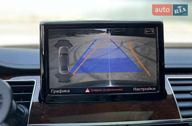Седан Audi A8 2013 в 