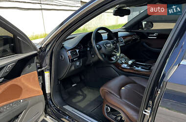 Седан Audi A8 2013 в 