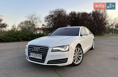 Седан Audi A8 2012 в 